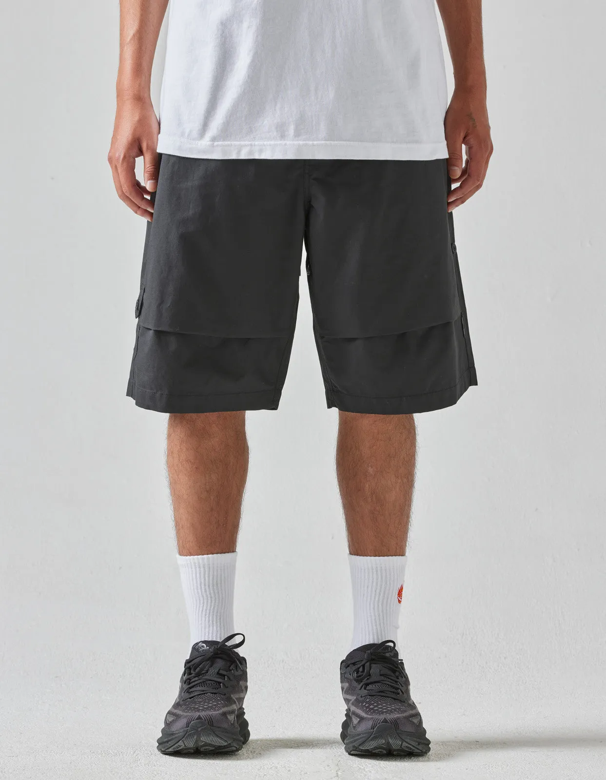 Certainly! Here’s an optimized title for the e-commerce product:

Original Dragon 5070 Loose Snoshorts - Black Casual Comfort Shorts for Men

This title includes relevant descriptors to enhance searchability and appeal to potential buyers.