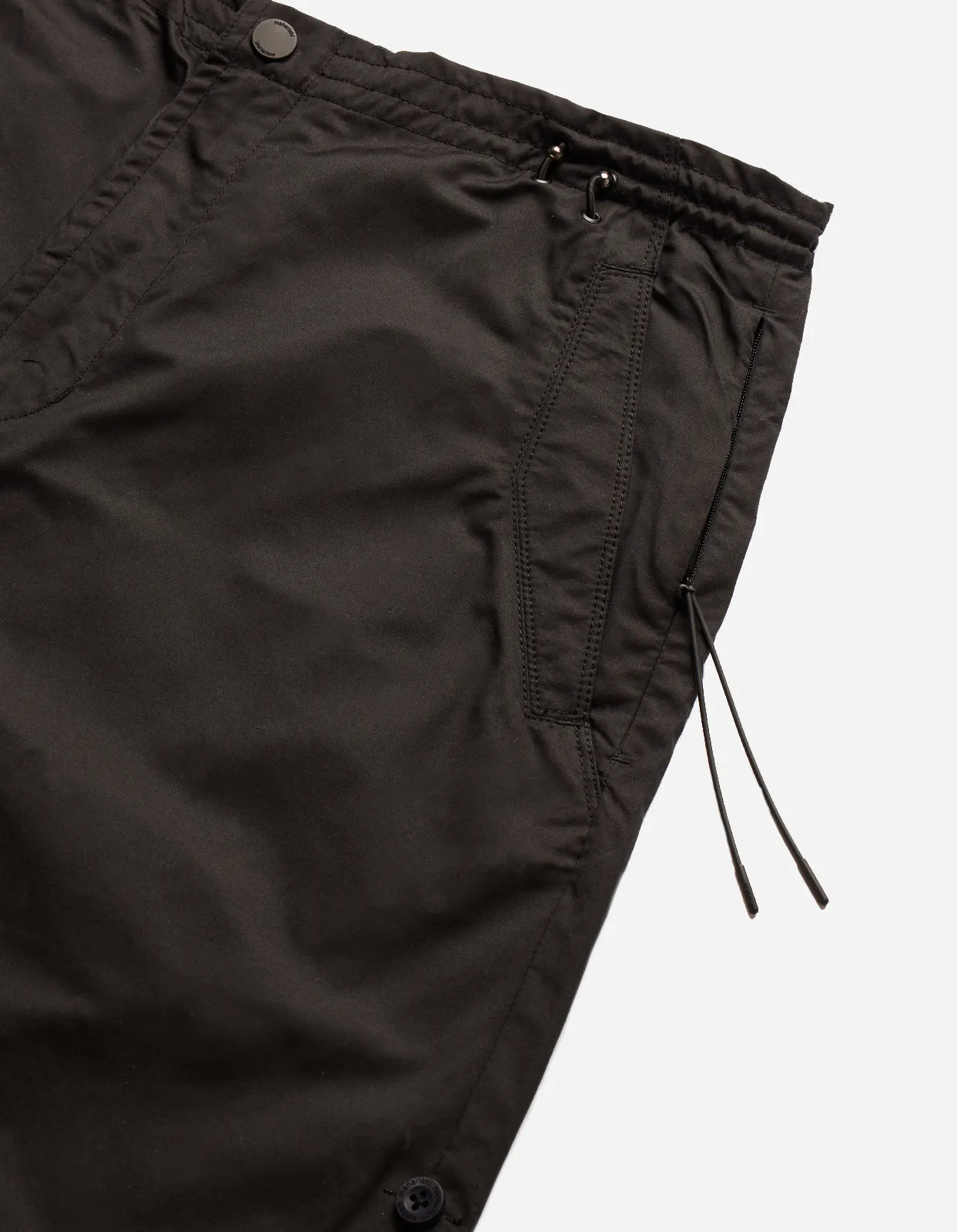 Certainly! Here’s an optimized title for the e-commerce product:

Original Dragon 5070 Loose Snoshorts - Black Casual Comfort Shorts for Men

This title includes relevant descriptors to enhance searchability and appeal to potential buyers.