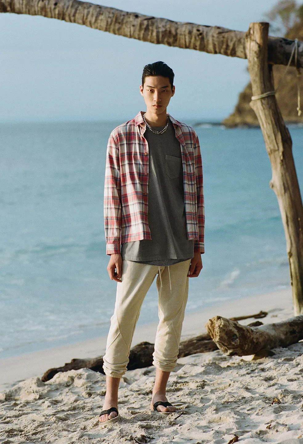 Relaxed Fit Loose Stitch Pocket Tee - Washed Black